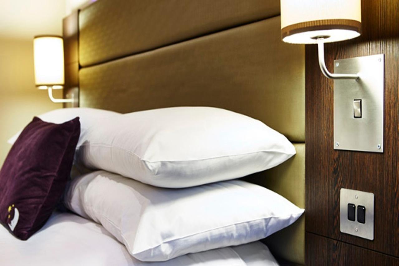 Premier Inn Birmingham City Centre Broad Street Εξωτερικό φωτογραφία